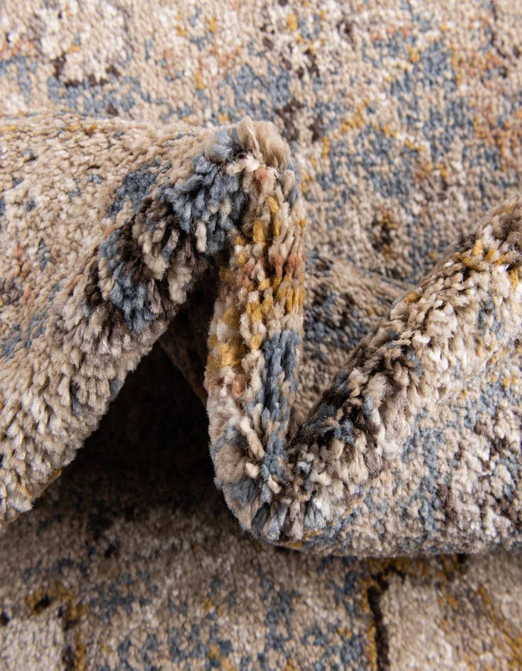 Detail image of  2' 8 x 7' 6 Eden Runner Rug