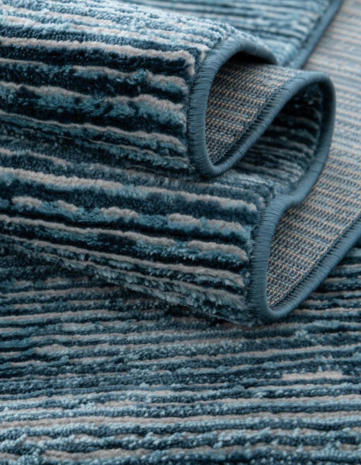 Detail image of  2' x 8' Finsbury Runner Rug