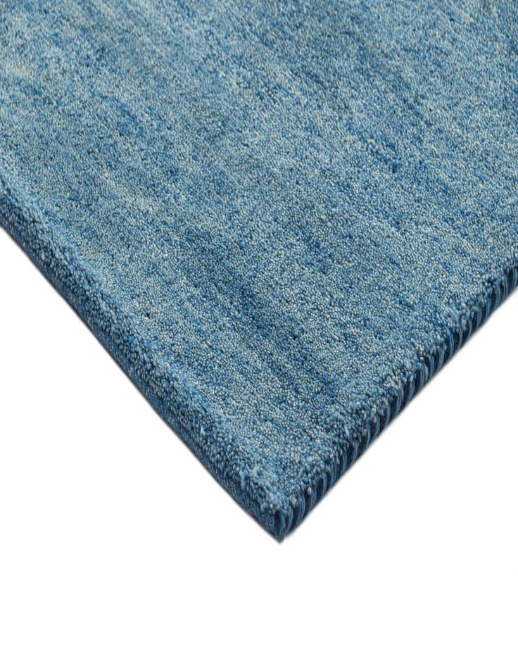 Detail image of  2' 8 x 9' 10  Hand Knotted Gabbeh Wool Runner Rug