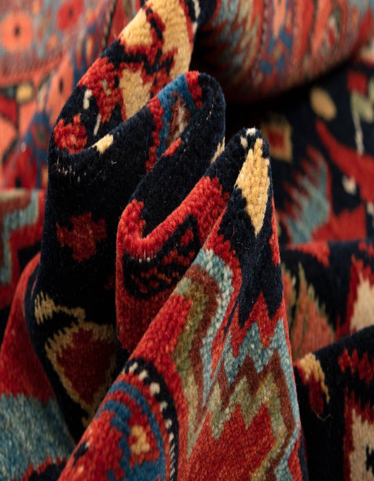 Detail image of 2' 9 x 6' Hand Knotted Ghashghai Persian Runner Rug