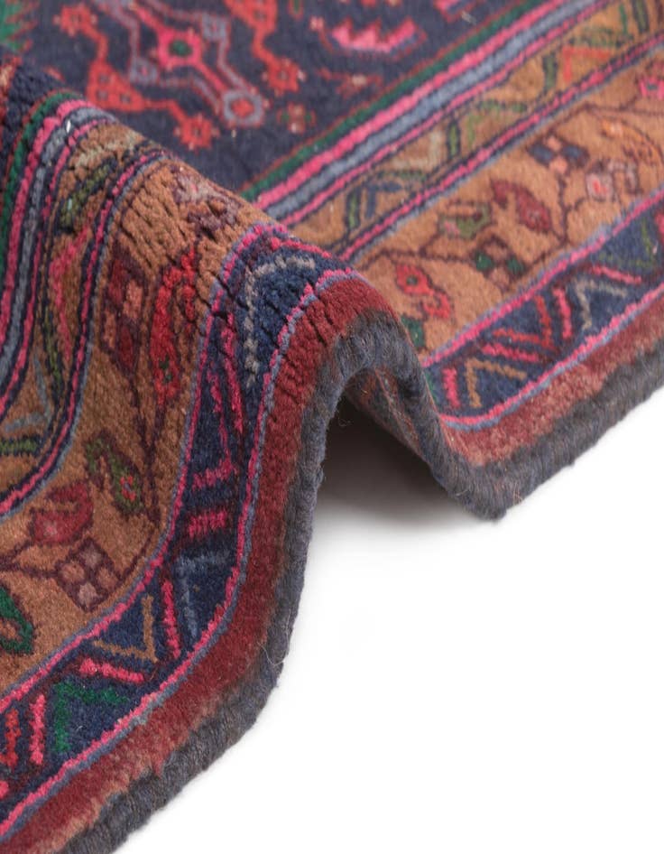 Detail image of  3' 4 x 9' 8 Hamedan Runner Rug