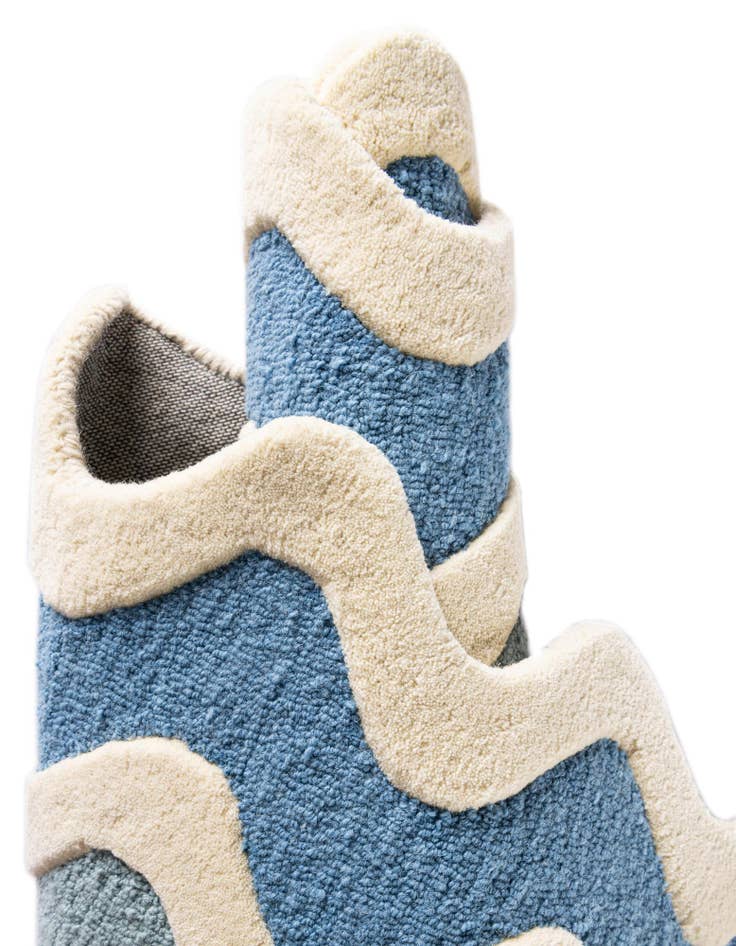 Detail image of  2' 7 x 8' Happy Rugs Wool Runner