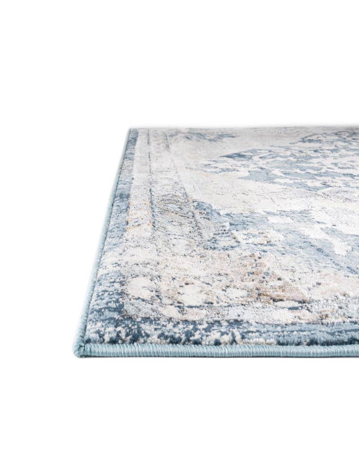 Detail image of  2' x 9' 10 Highbury Runner Rug