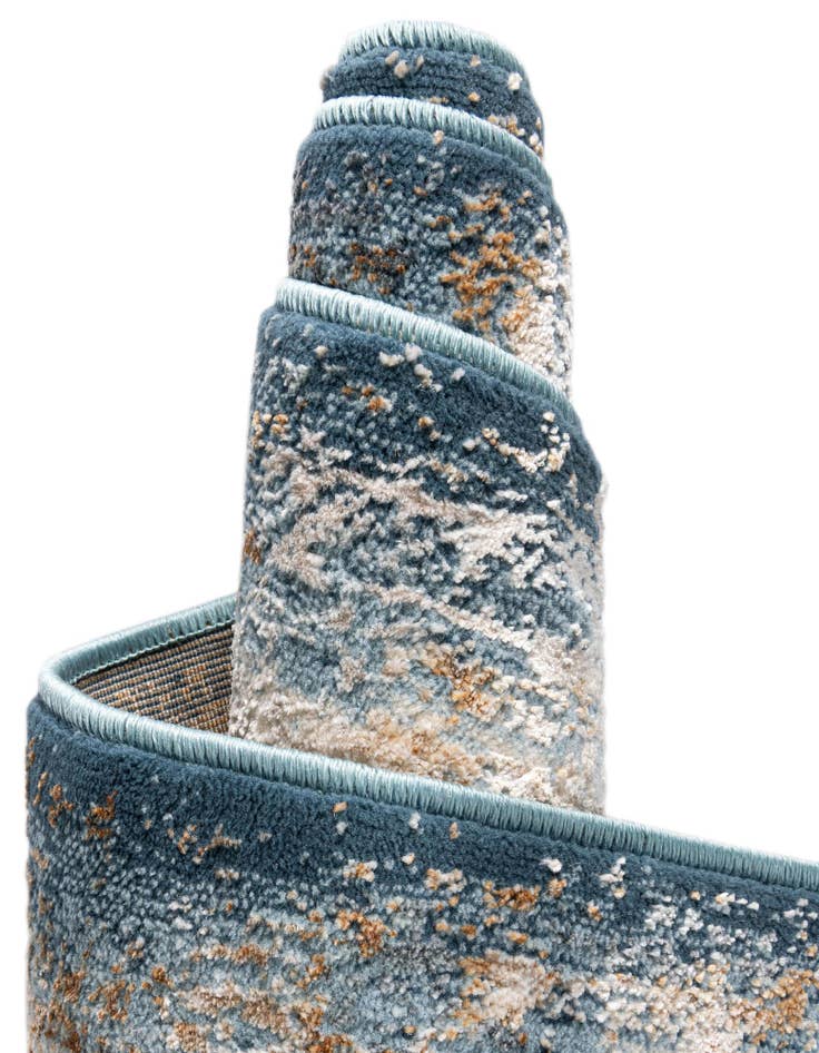 Detail image of  2' x 9' 10 Highbury Runner Rug