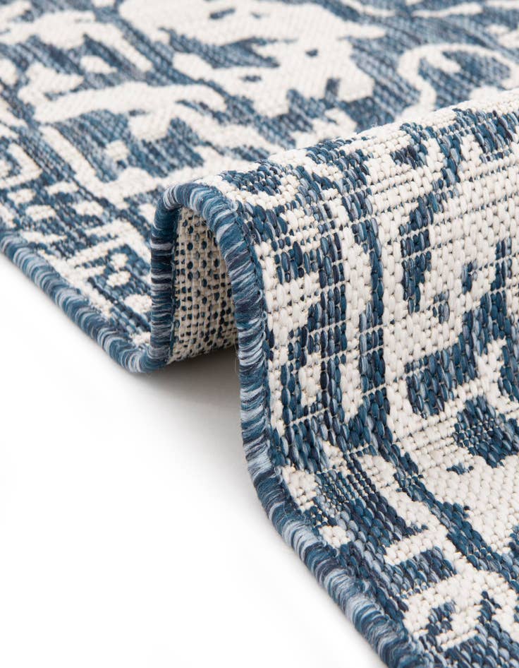 Detail image of  2' x 8'  Washable Jill Zarin Dubai Indoor / Outdoor Runner Rug