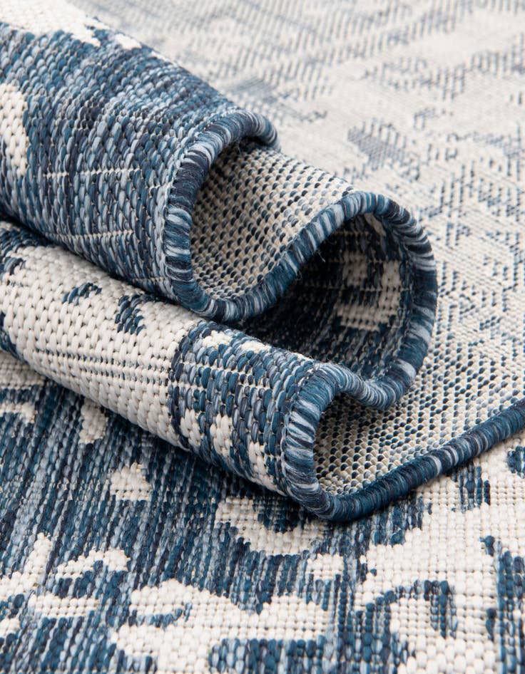 Detail image of  2' x 8'  Washable Jill Zarin Dubai Indoor / Outdoor Runner Rug