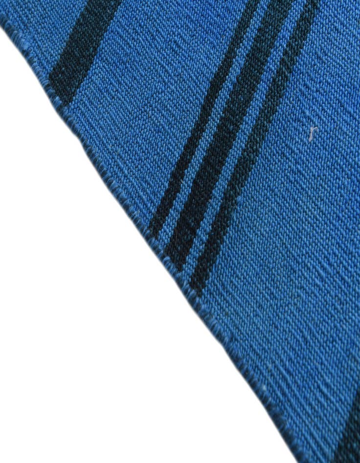 Detail image of  2' 8 x 7' 9  Hand Woven Kilim Modern Wool Runner Rug