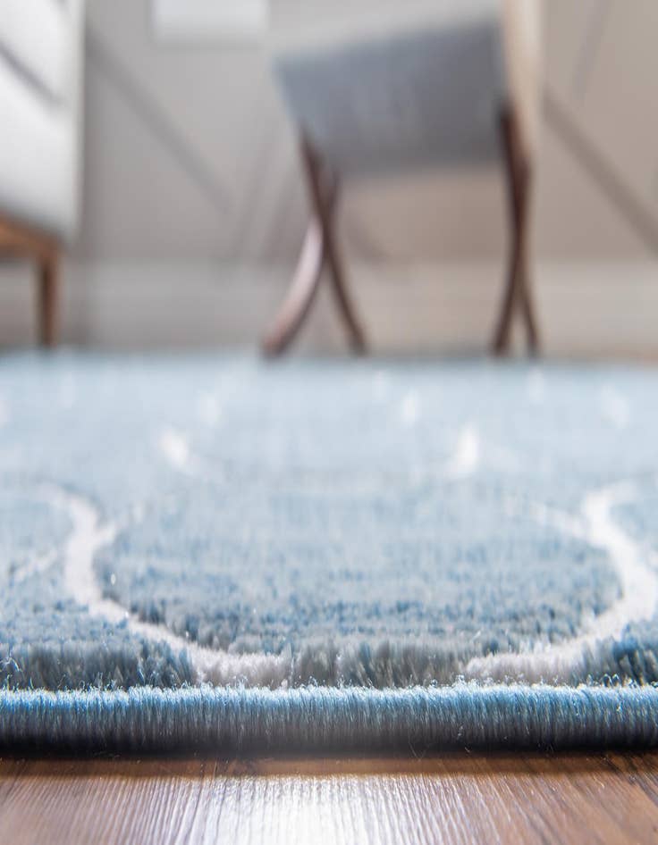 Detail image of  3' x 19' 8 Lattice Trellis Runner Rug