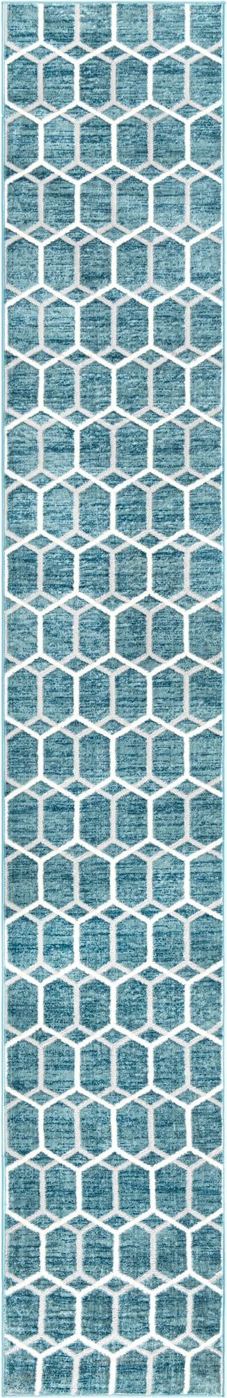  2' 7 x 16' 5 Lattice Trellis Runner Rug