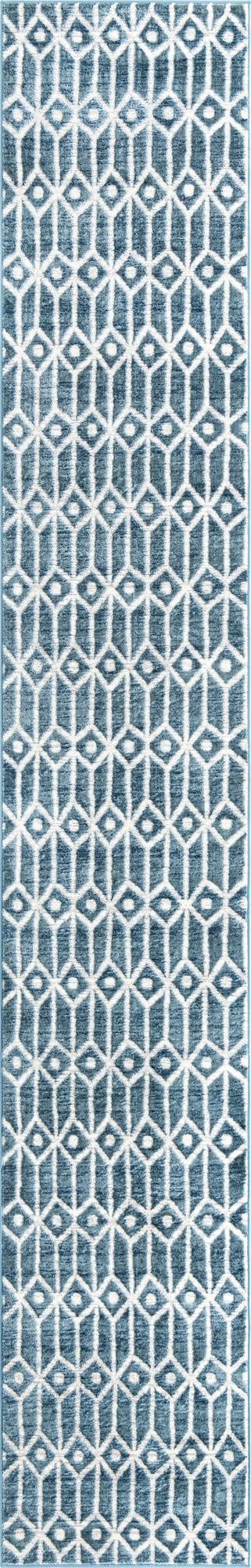  2' 7 x 16' 5 Lattice Trellis Runner Rug