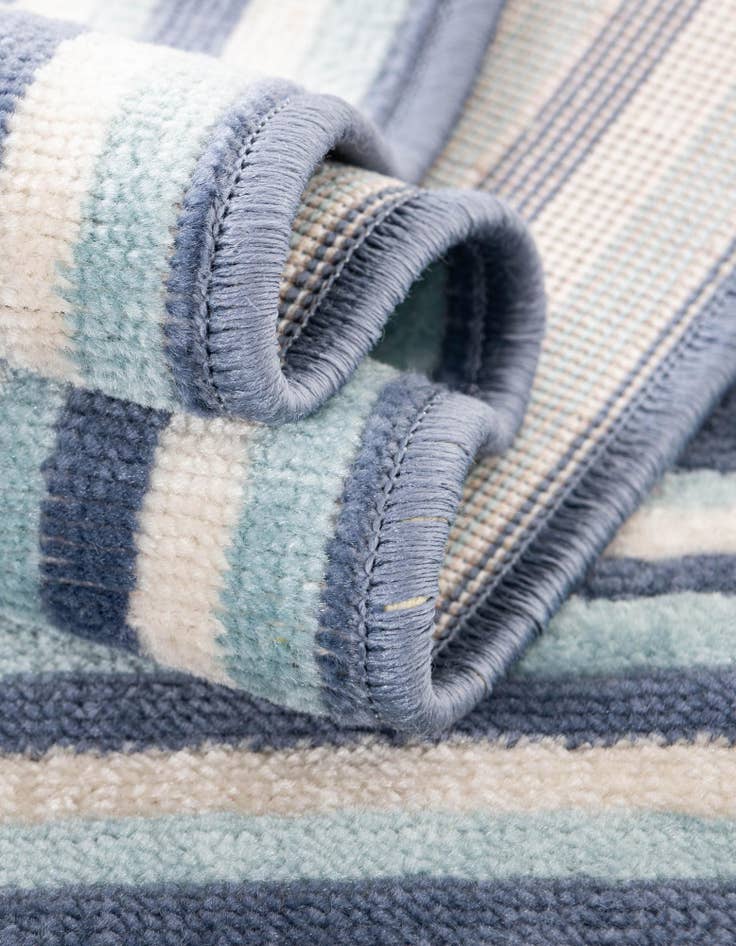 Detail image of  2' x 8' Lotus Runner Rug