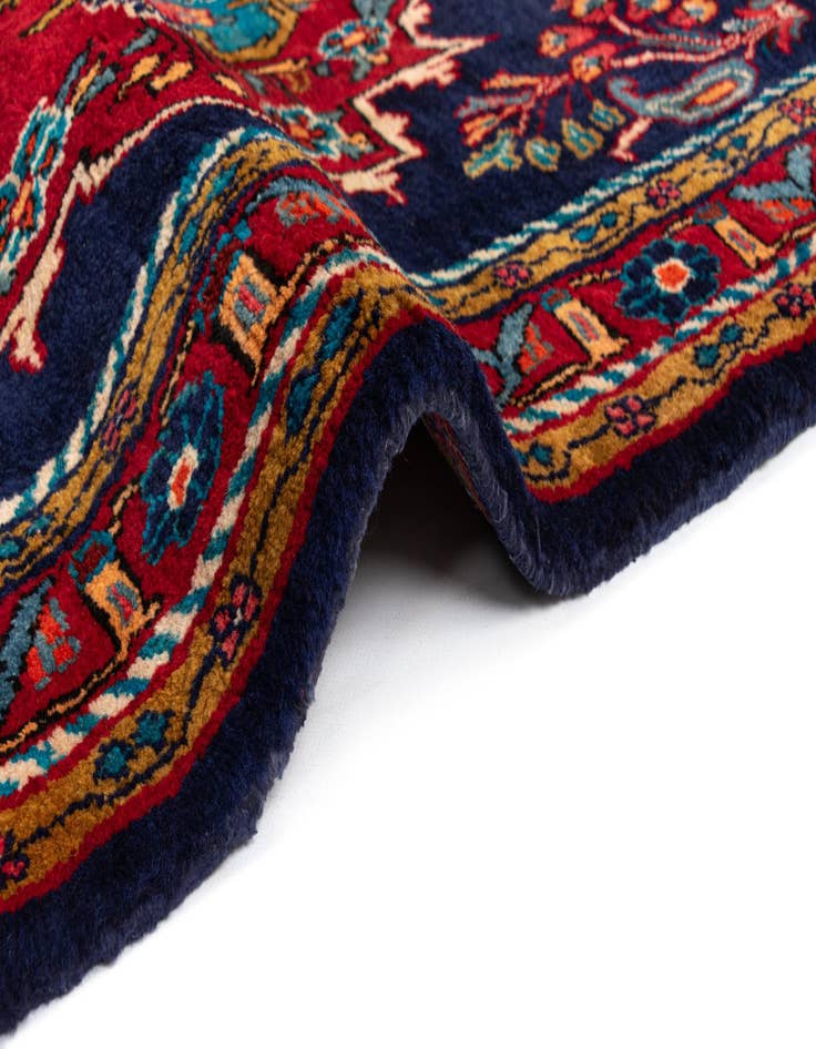 Detail image of  3' 7 x 10' 8 Mahal Wool Runner Rug