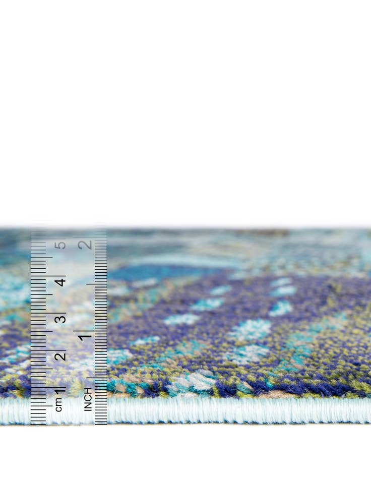 Detail image of  2' 7 x 10'  Washable Mesa Runner Rug