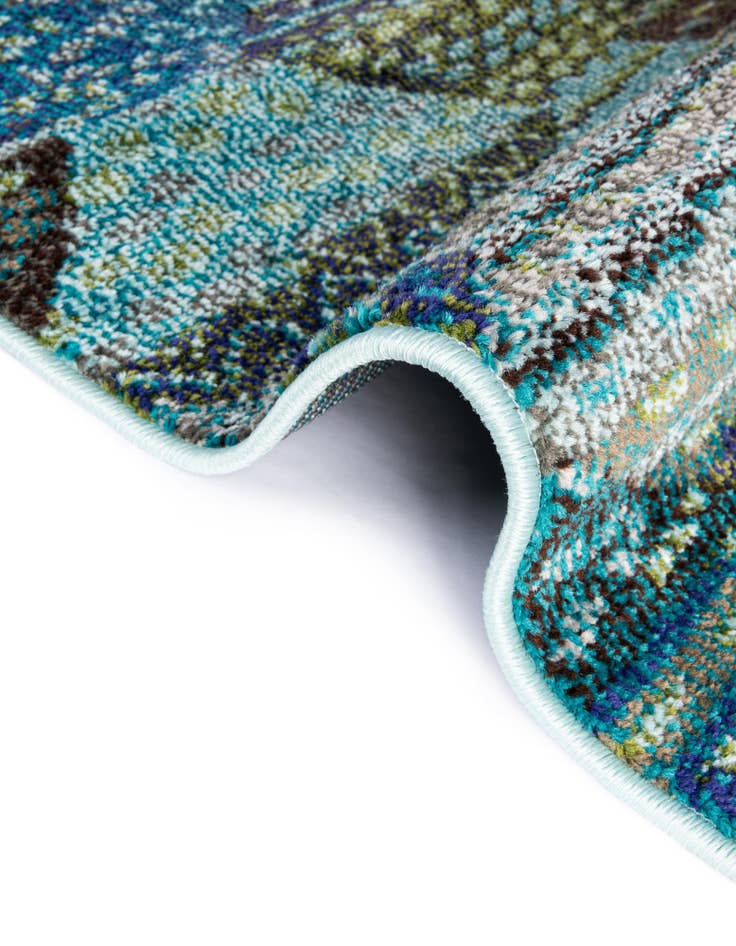 Detail image of  2' 7 x 10'  Washable Mesa Runner Rug