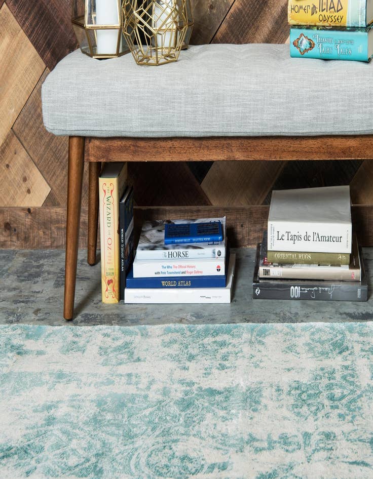 Detail image of  2' 7 x 10' Modern Classical Runner Rug