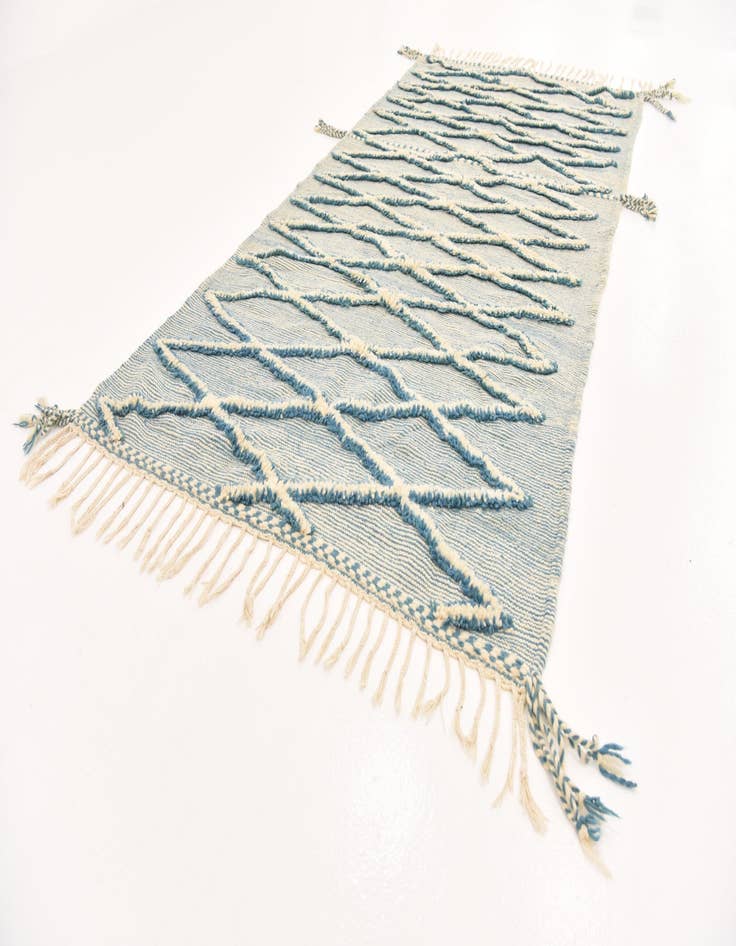 Detail image of  4' 8 x 9' 7  Hand Knotted Moroccan Wool Runner Rug