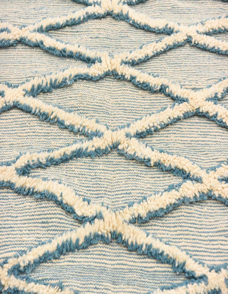 Detail image of  4' 8 x 9' 7  Hand Knotted Moroccan Wool Runner Rug