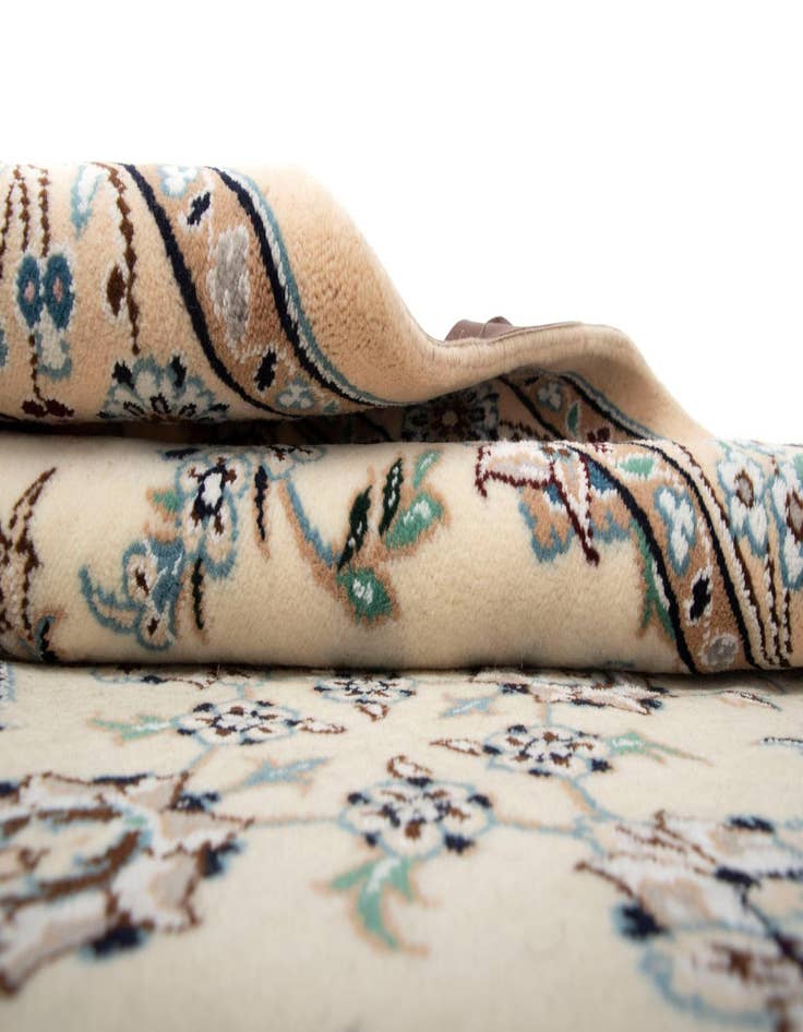 Detail image of  3' 3 x 18' 7 Nain Wool Runner Rug