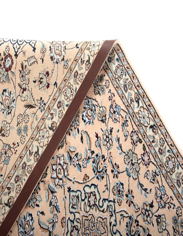 Detail image of  2' 11 x 13' 11 Nain Wool Runner Rug