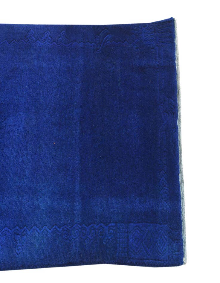 Detail image of  2' 3 x 4' 6  Hand Knotted Nepal Wool Runner Rug