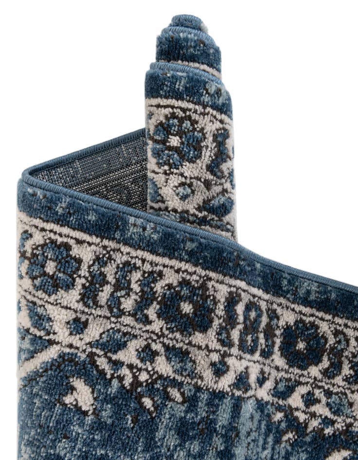 Detail image of  2' 7 x 12' Nyla Runner Rug