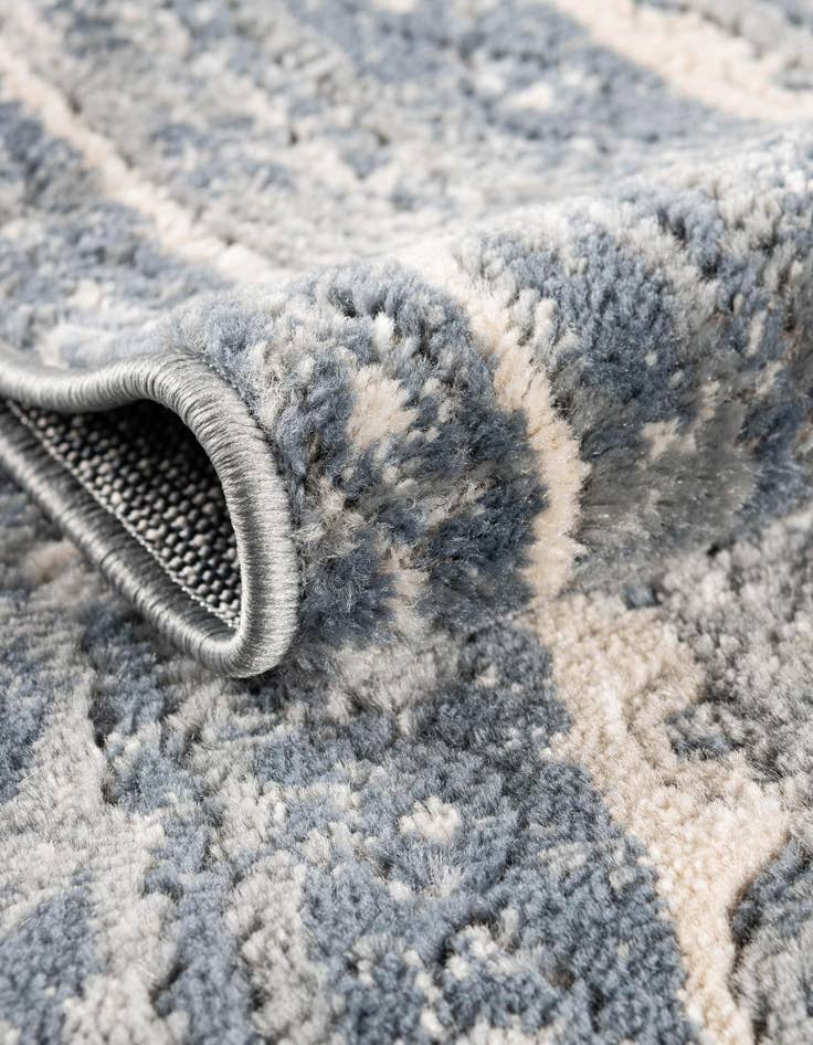 Detail image of  2' 2 x 12' Oregon Runner Rug