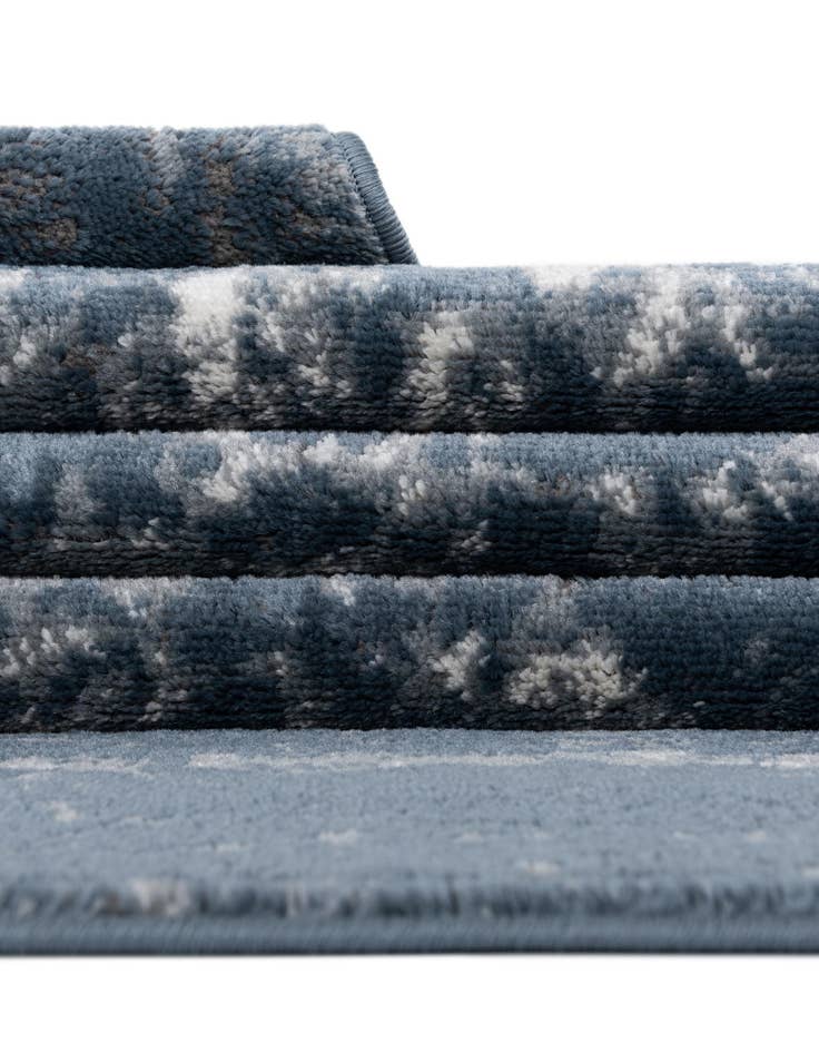 Detail image of  2' x 6' Oregon Runner Rug