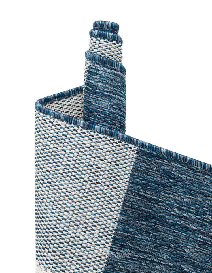 Detail image of  2' 7 x 12'  Washable Checkered Indoor / Outdoor Runner Rug