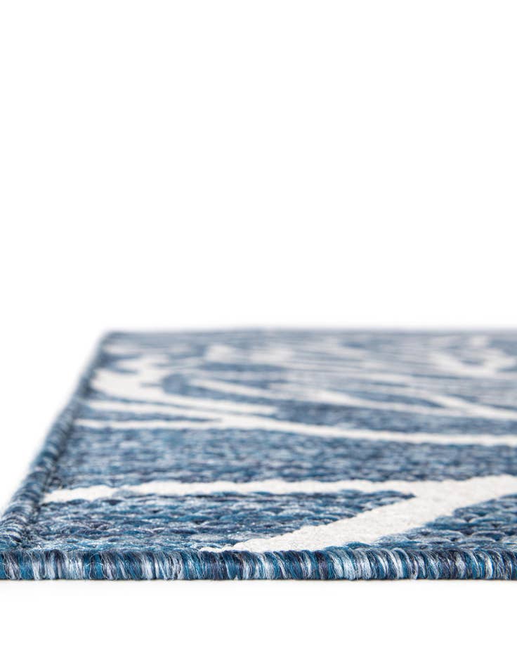 Detail image of  2' x 5' 3  Washable Coastal Indoor / Outdoor Runner Rug