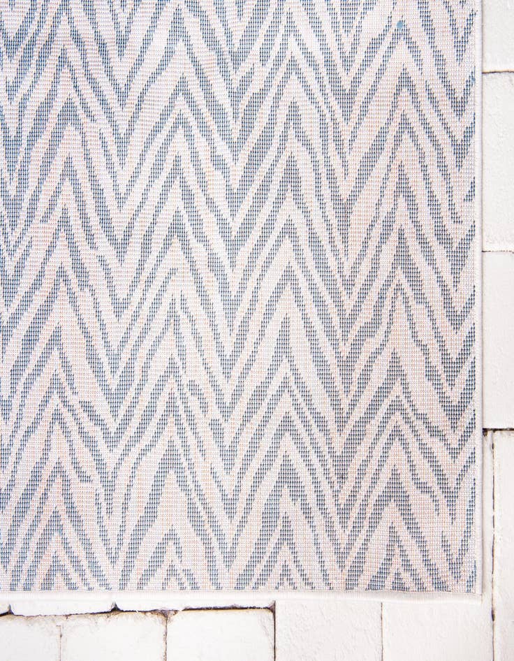 Detail image of 2' 2 x 6' Washable Haven Indoor / Outdoor Runner Rug