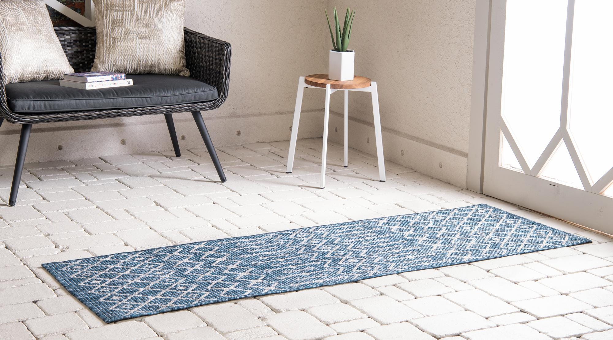 Blue 2' x 8' Washable Lattice Indoor / Outdoor Runner Rug | Rugs.com