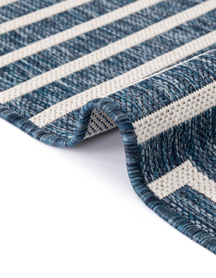 Detail image of  2' x 5' 3  Washable Modern Indoor / Outdoor Runner Rug