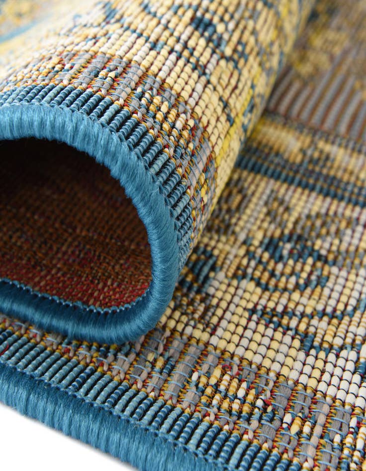 Detail image of  2' x 6'  Washable Traditional Indoor / Outdoor Runner Rug