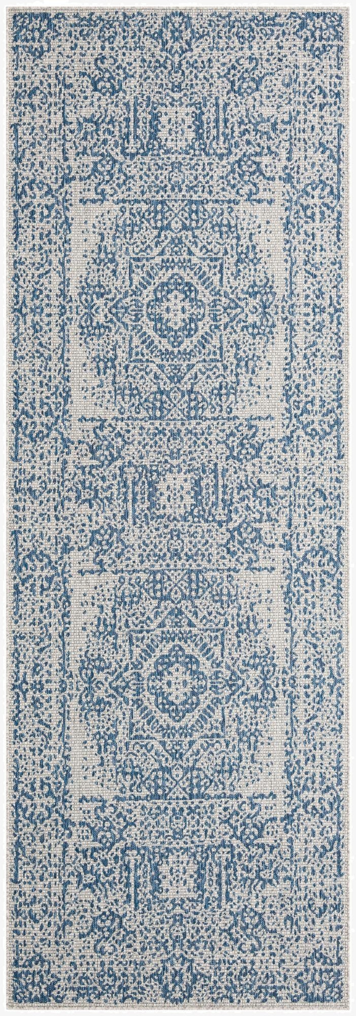  4' x 12'  Washable Traditional Indoor / Outdoor Runner Rug