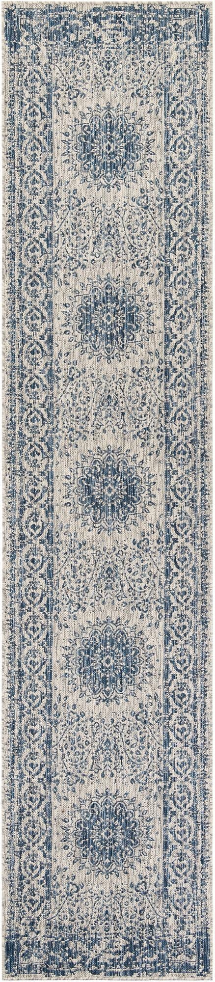  2' 7 x 12'  Washable Traditional Indoor / Outdoor Runner Rug