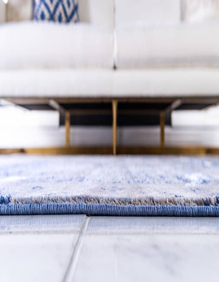 Detail image of  2' 2 x 6' Oxfordshire Runner Rug