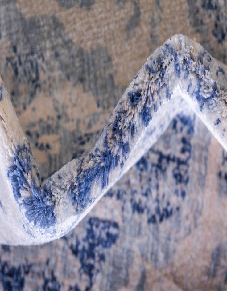 Detail image of  2' 2 x 6' Oxfordshire Runner Rug