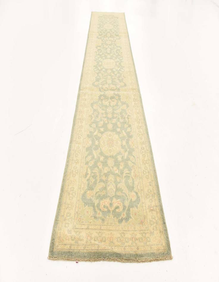 Detail image of  2' 7 x 11' Peshawar Ziegler Runner Rug