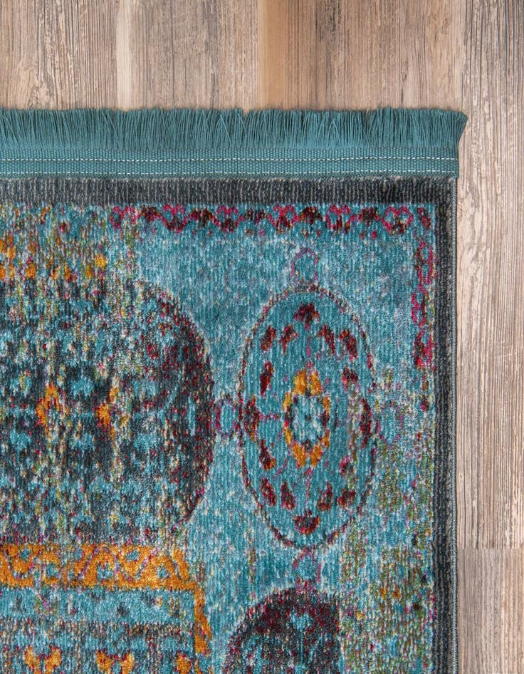 Detail image of  2' 2 x 6' Santiago Runner Rug
