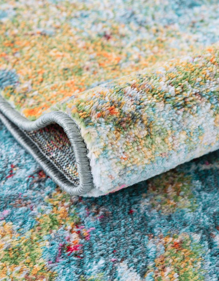 Detail image of  2' 7 x 10' Santiago Runner Rug