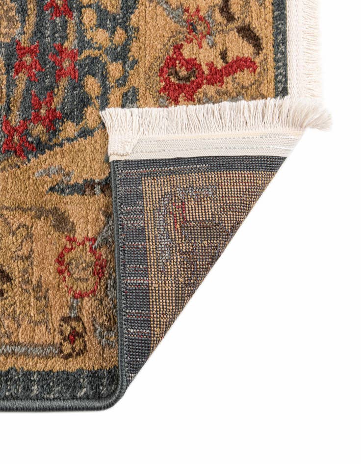 Detail image of  2' 7 x 13' Sara Runner Rug