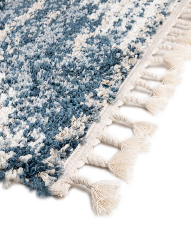 Detail image of  2' 7 x 12' Serenity Shag Runner Rug