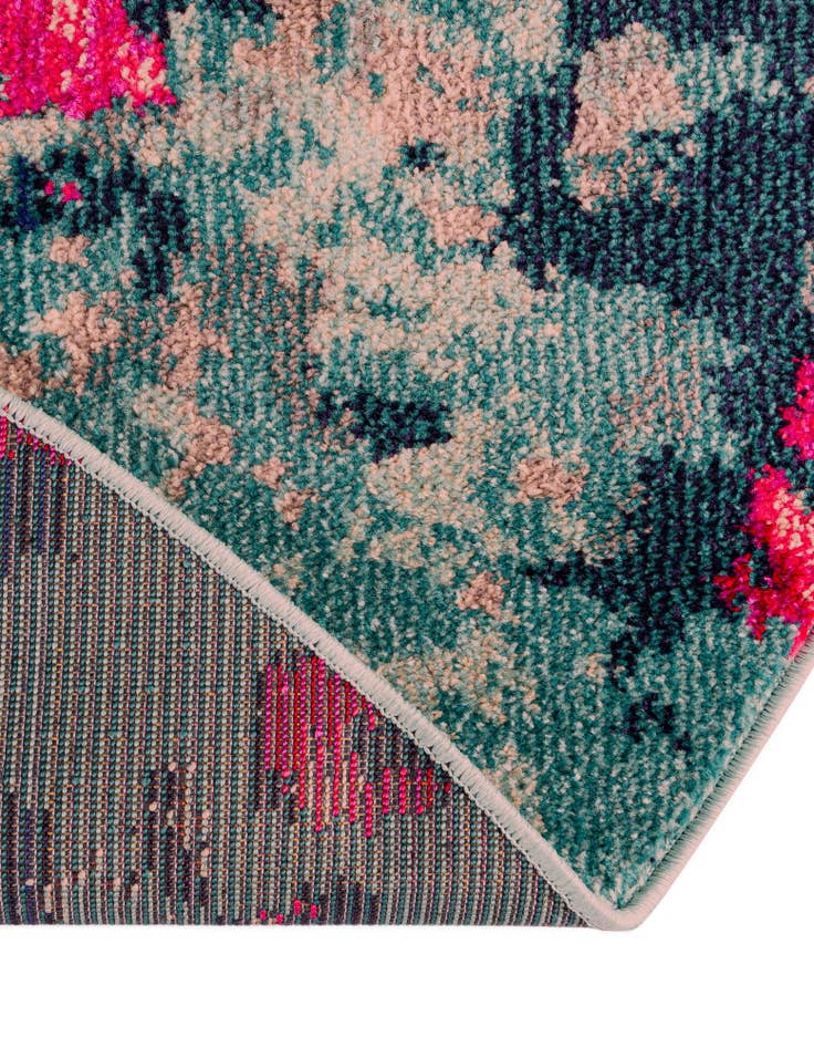 Detail image of  2' 7 x 10'  Washable Sevilla Runner Rug