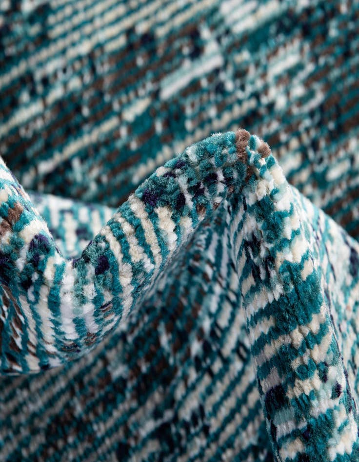 Detail image of  2' 2 x 6' Starlight Runner Rug