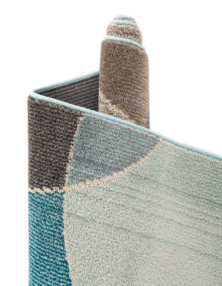 Detail image of  2' 7 x 10'  Washable Theia Runner Rug