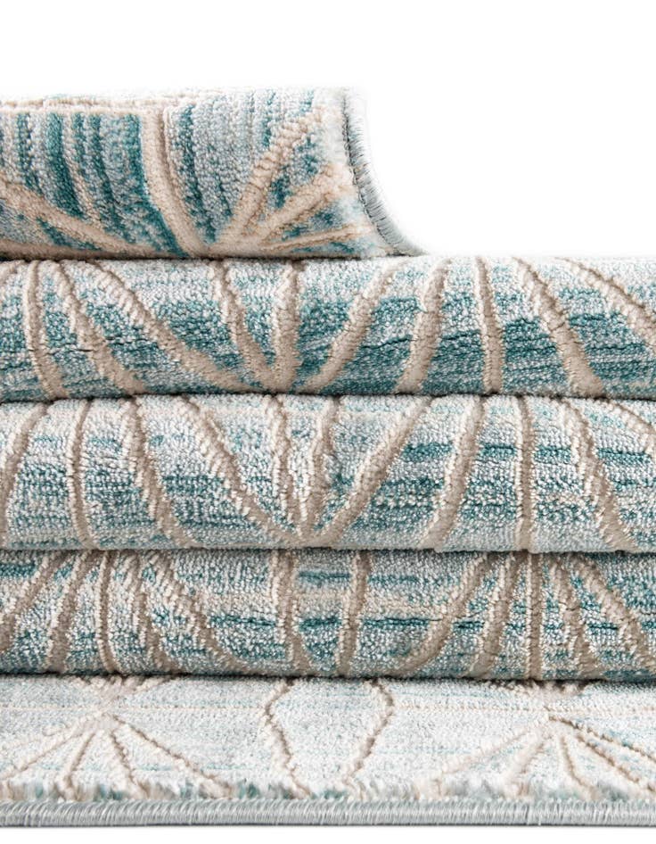 Detail image of Jill Zarin 2' 7 x 8' Uptown Fifth Avenue Runner Rug