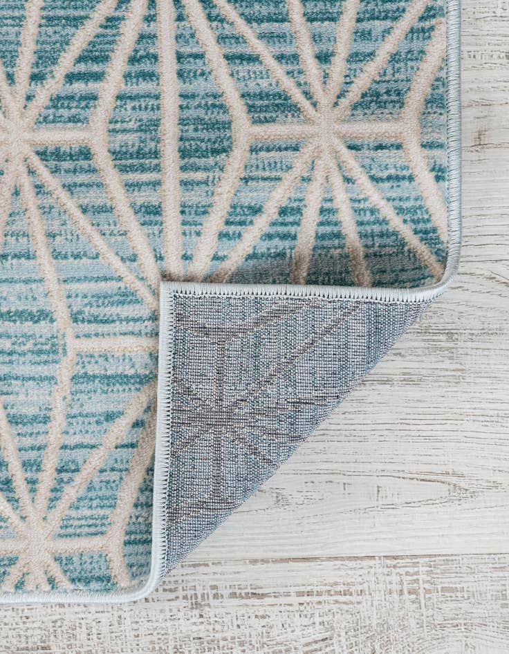 Detail image of Jill Zarin 2' 7 x 8' Uptown Fifth Avenue Runner Rug