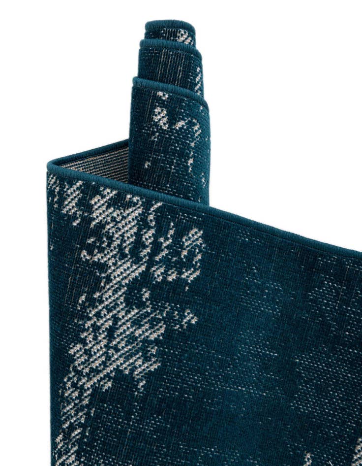 Detail image of  2' x 6' Valencia Runner Rug