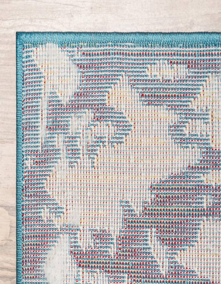 Detail image of 2' 7 x 10' Veneto Runner Rug