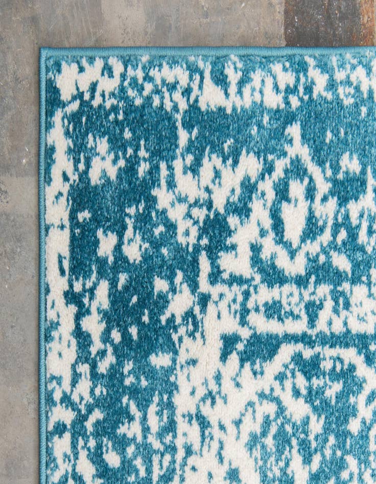 Detail image of 2' x 6' Veneto Runner Rug